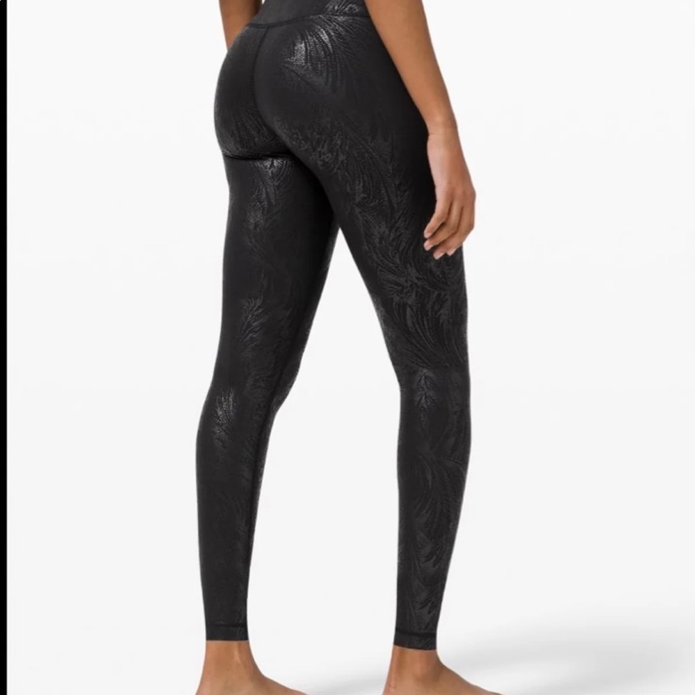 NWT Lululemon Wunder Under HR Shine